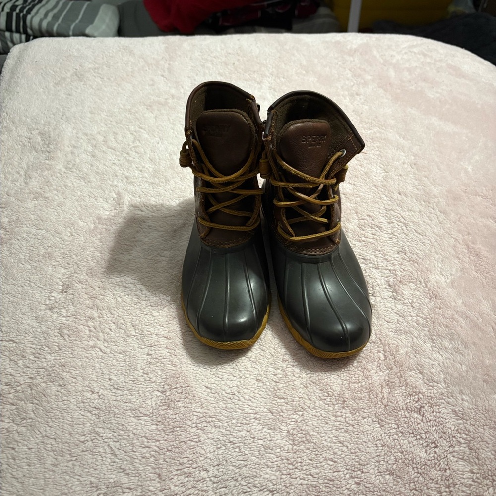 Sperry Ankle Boots in Brown and Gray